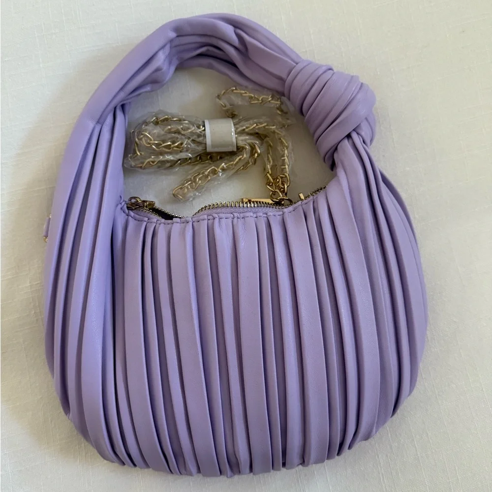 Urban Expressions Lilac Pleated Shoulder Bag - Picture 1 of 2